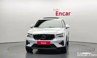 Volvo XC40 2022 2.0 гидро в Москве № 155497, миниатюра 3