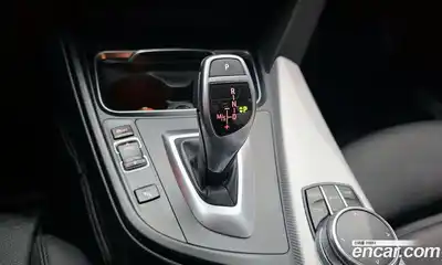 BMW 3-Series 2018 2.0 гидро в Москве № 158741, миниатюра 9