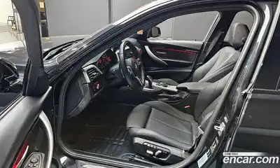 BMW 3-Series 2018 2.0 гидро в Москве № 158741, миниатюра 10