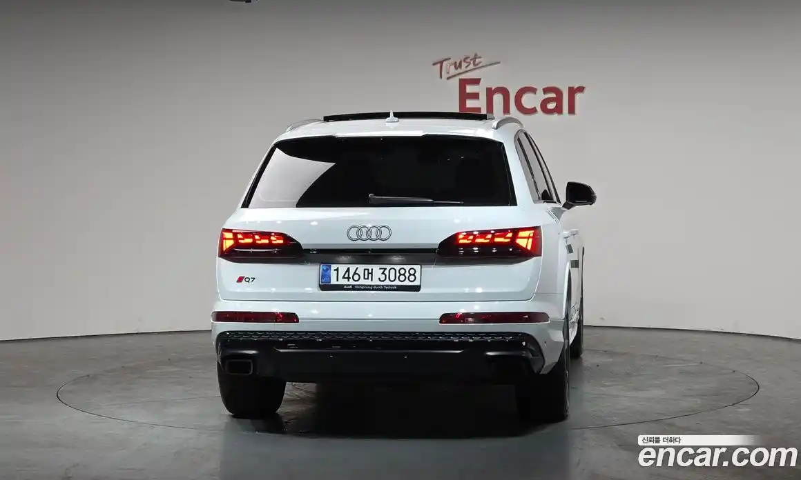 Audi Q7 2025 3.0 гидро в Москве № 162315, фото 3