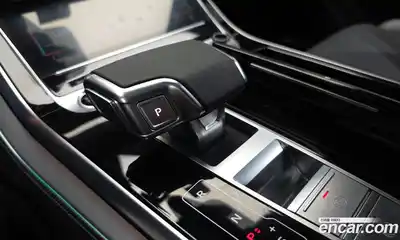 Audi Q7 2025 3.0 гидро в Москве № 162315, миниатюра 8