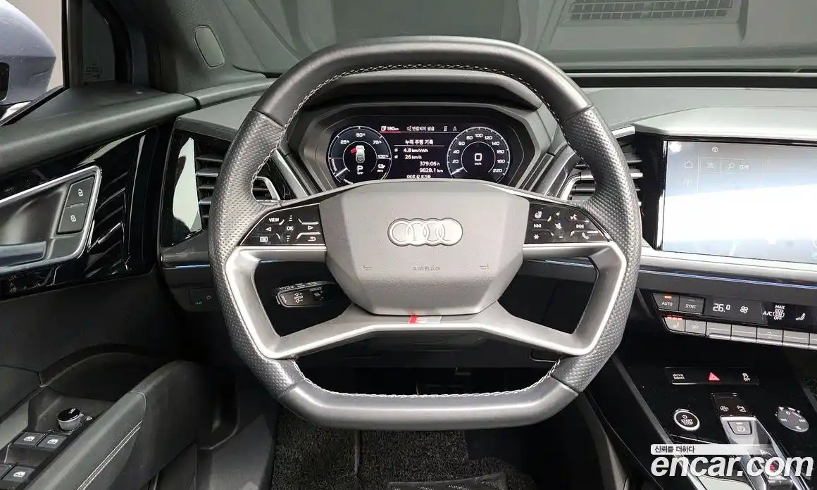 Audi Q4 e-tron 2022 0.2 гидро в Москве № 162837, фото 13