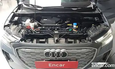 Audi Q4 e-tron 2022 0.2 гидро в Москве № 162837, миниатюра 6