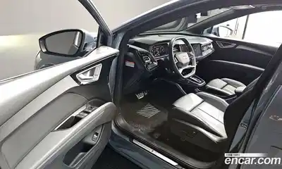 Audi Q4 e-tron 2022 0.2 гидро в Москве № 162837, миниатюра 10