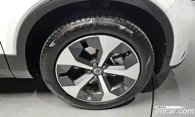 Volvo XC40 2024 2.0 гидро в Москве № 164166, миниатюра 5