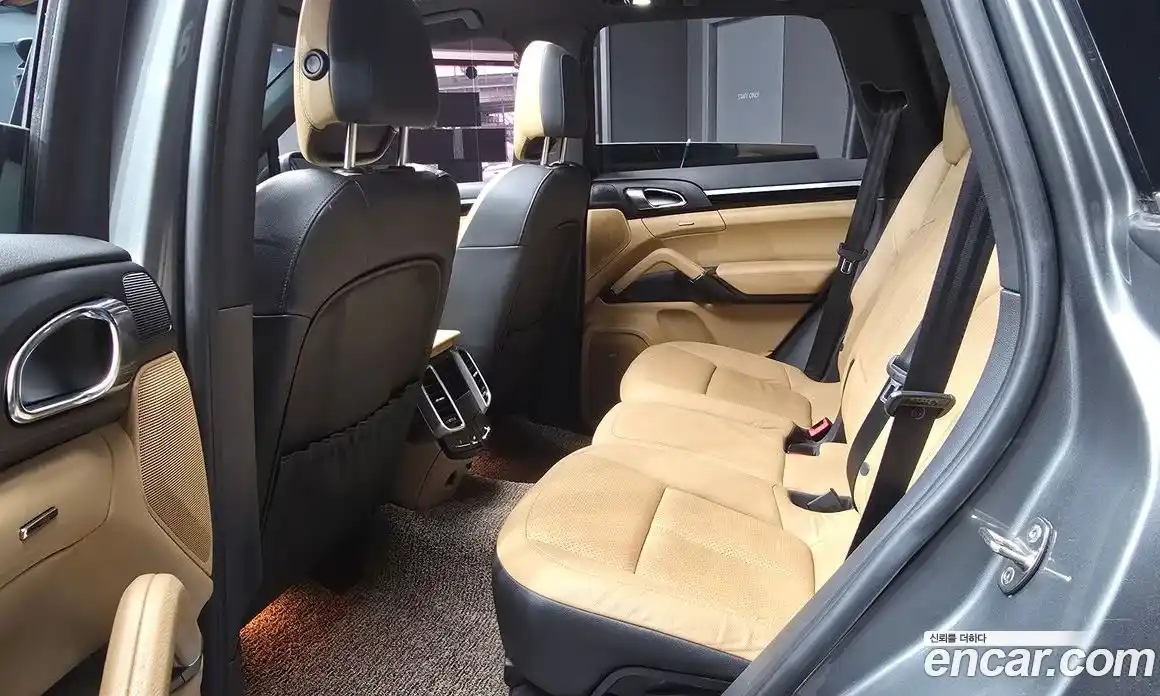 Porsche Cayenne 2014 3.0 гидро в Москве № 165584, фото 13