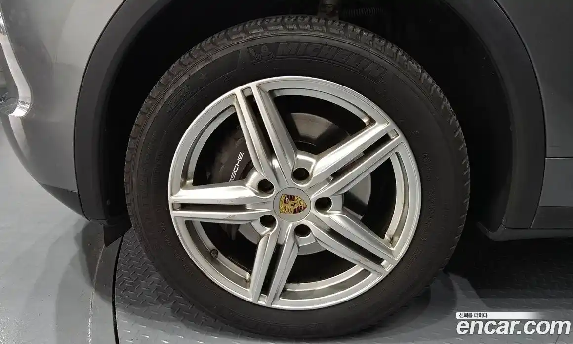 Porsche Cayenne 2014 3.0 гидро в Москве № 165584, фото 5
