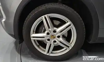 Porsche Cayenne 2014 3.0 гидро в Москве № 165584, миниатюра 5