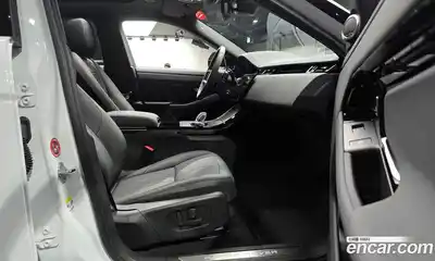 Land Rover Range-Rover Evoque 2024 2.0 гидро в Москве № 165953, миниатюра 11