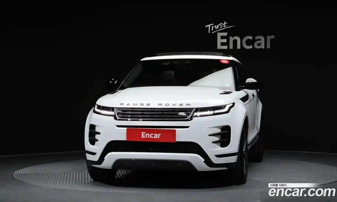 Land Rover Range-Rover Evoque 2024 2.0 гидро в Москве № 165953, фото 3