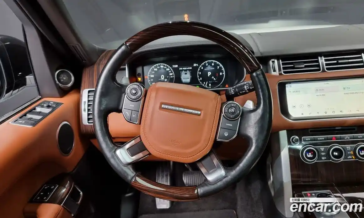 Land Rover Range-Rover 2017 5.0 гидро в Москве № 166328, фото 13