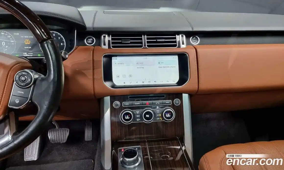 Land Rover Range-Rover 2017 5.0 гидро в Москве № 166328, фото 14