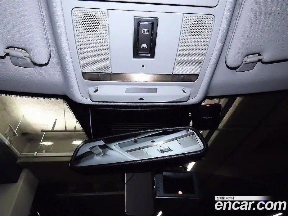 Land Rover Range-Rover Evoque 2017 2.0 гидро в Москве № 166764, фото 16