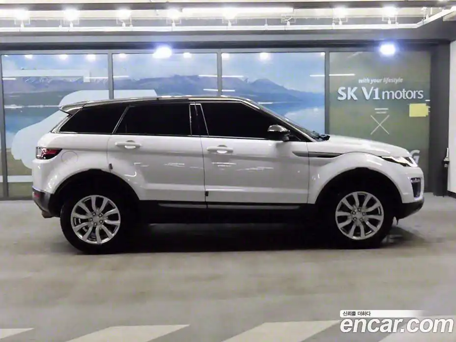 Land Rover Range-Rover Evoque 2017 2.0 гидро в Москве № 166764, фото 3