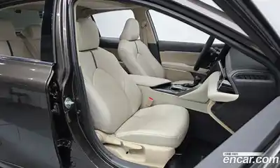 Toyota Camry 2021 2.5 гидро в Москве № 170296, миниатюра 10