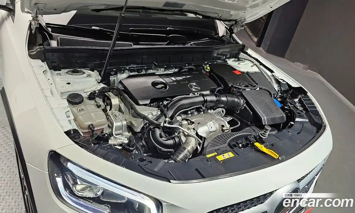 Mercedes-Benz GLB-Class 2023 2.0 гидро в Москве № 171324, фото 6