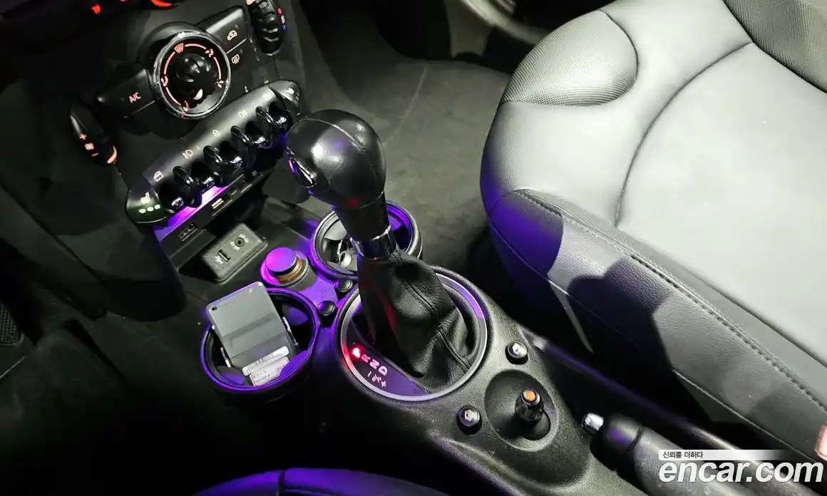 Mini Cooper 2013 2.0 гидро в Москве № 177161, фото 9
