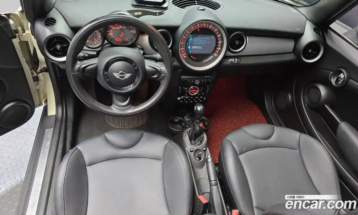 Mini Cooper Convertible 2014 1.6 гидро в Москве № 179874, фото 7