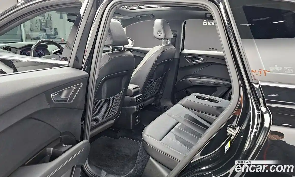 Audi Q4 e-tron 2022 0.2 гидро в Москве № 189598, фото 11