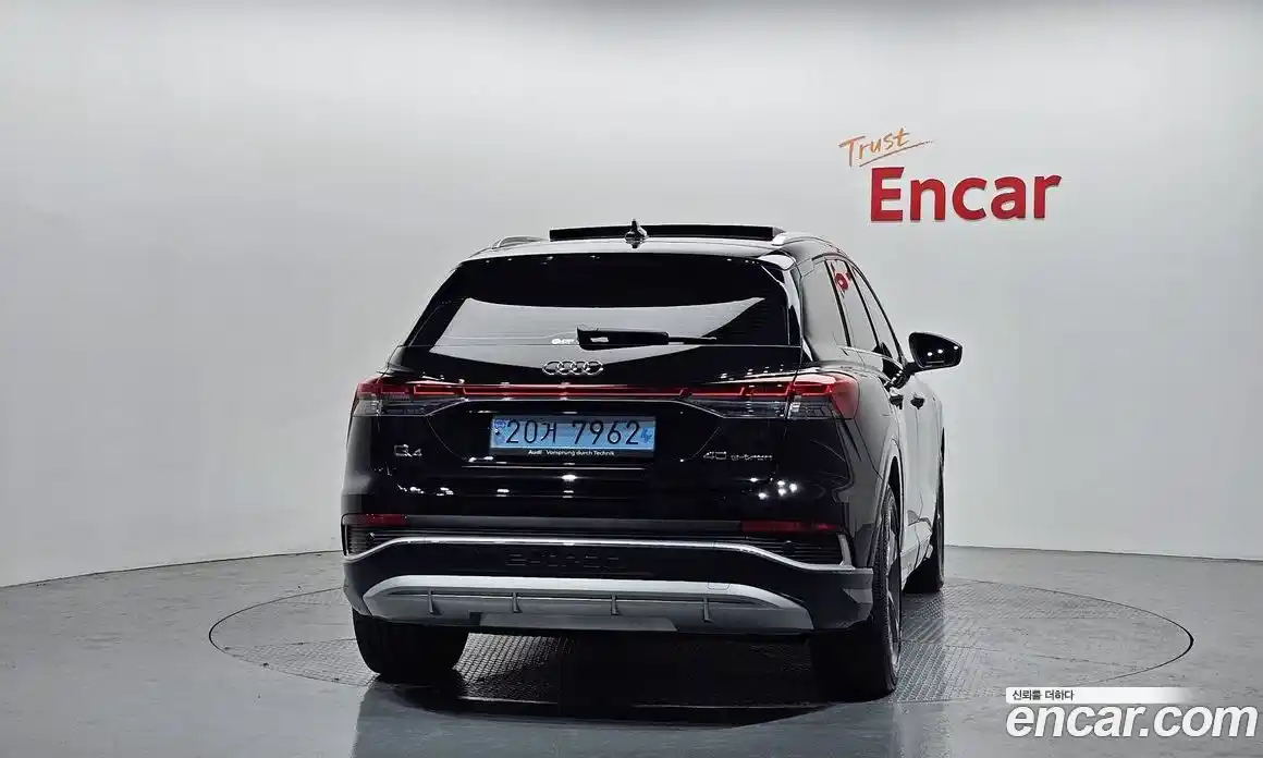 Audi Q4 e-tron 2022 0.2 гидро в Москве № 189598, фото 4