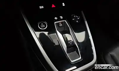 Audi Q4 e-tron 2022 0.2 гидро в Москве № 189598, миниатюра 9