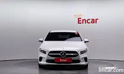 Mercedes-Benz A-Class 2019 2.0 гидро в Москве № 191470, миниатюра 3