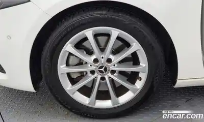 Mercedes-Benz A-Class 2019 2.0 гидро в Москве № 191470, миниатюра 5