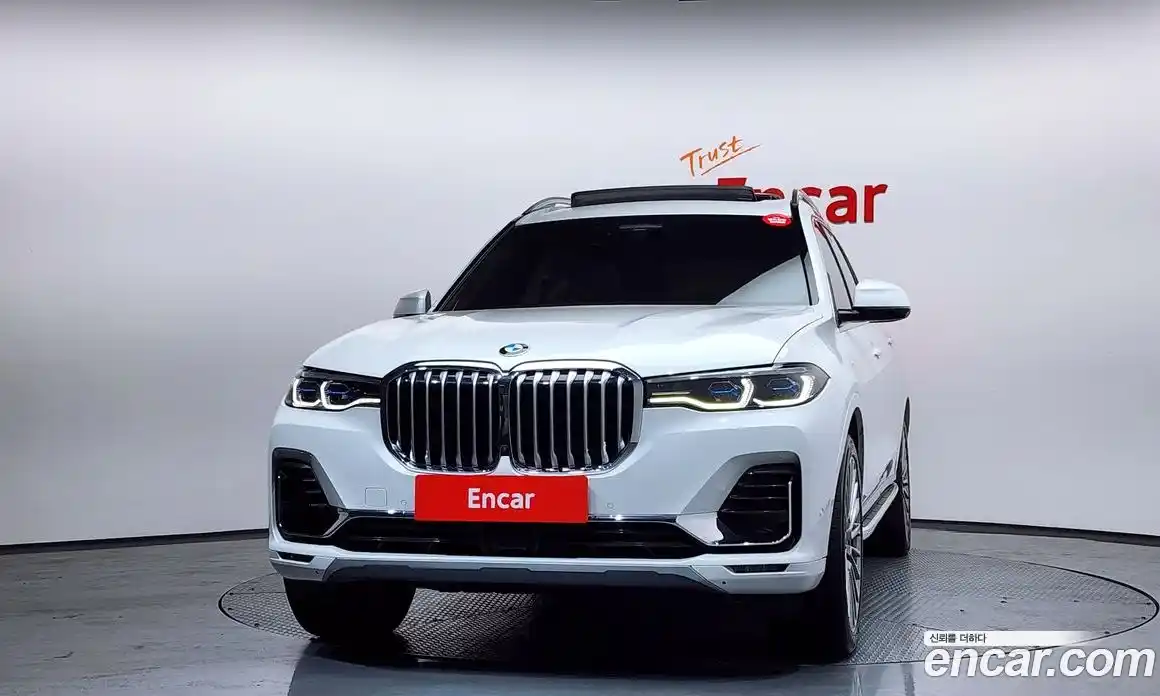 BMW X7 2022 3.0 гидро в Москве № 192543, фото 3