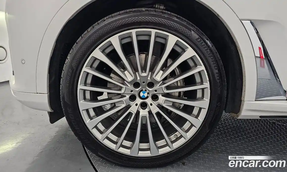 BMW X7 2022 3.0 гидро в Москве № 192543, фото 5