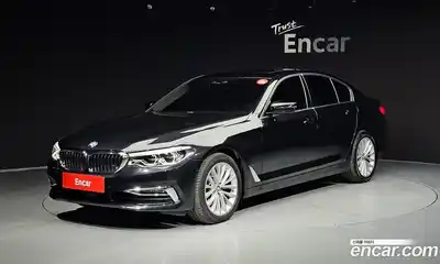 BMW 5-Series, 2020