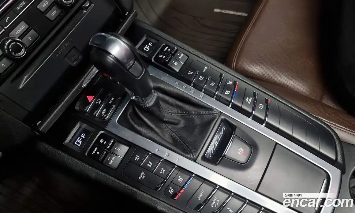Porsche Macan 2015 3.0 гидро в Москве № 193794, фото 9