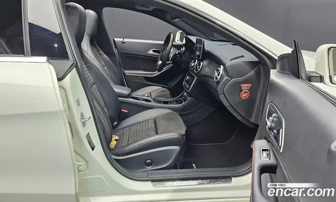 Mercedes-Benz CLA-Class 2018 2.0 гидро в Москве № 195476, фото 11