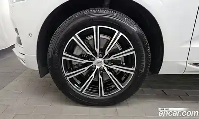 Volvo XC60 2018 2.0 гидро в Москве № 197003, миниатюра 5