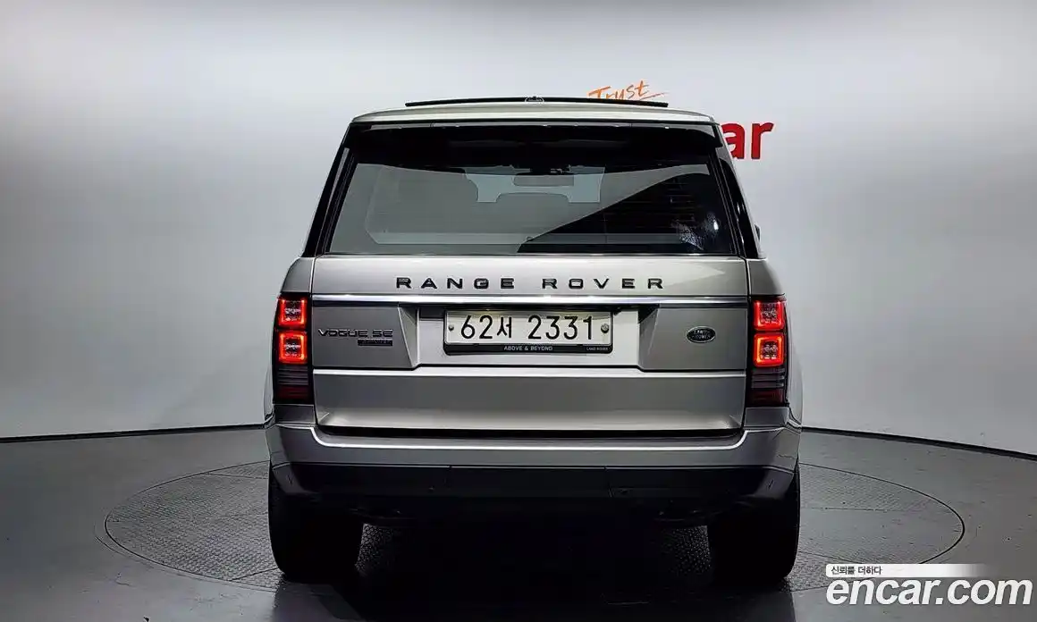 Land Rover Range-Rover 2016 4.4 гидро в Москве № 198224, фото 4
