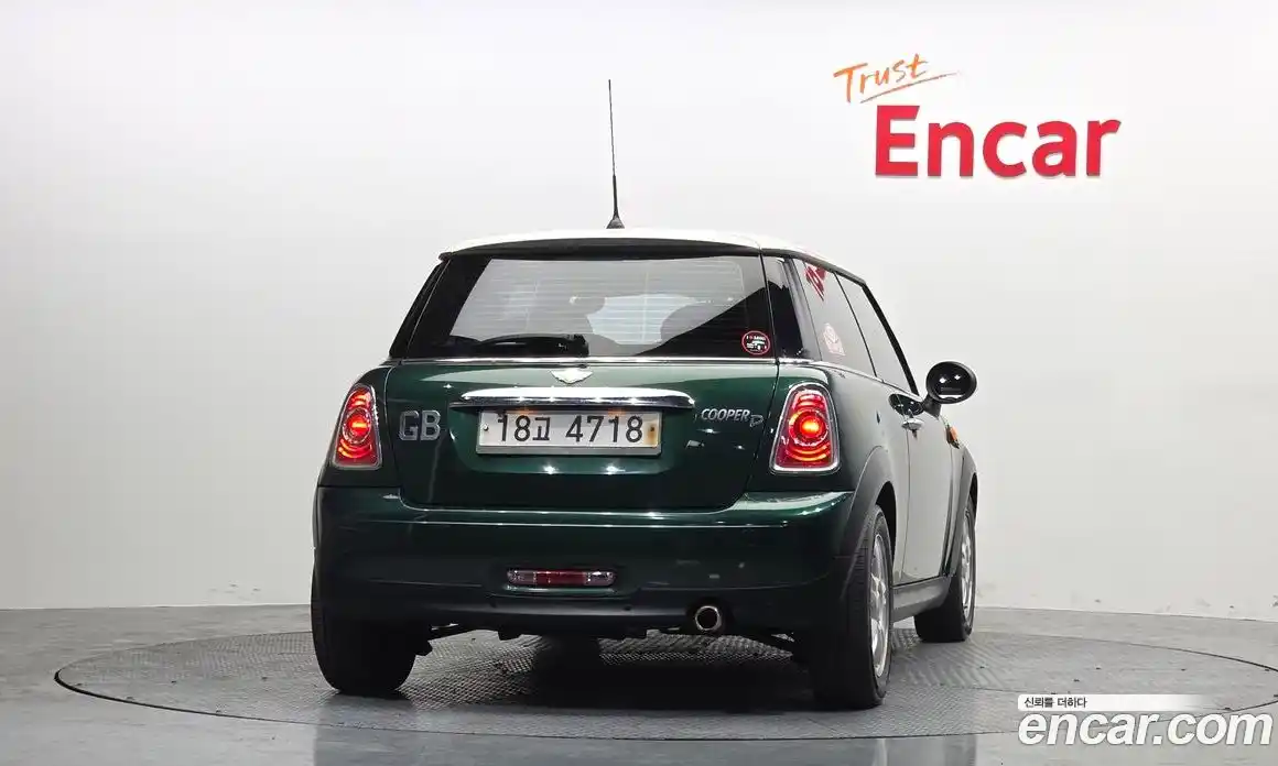 Mini Cooper 2013 2.0 гидро в Москве № 198424, фото 4