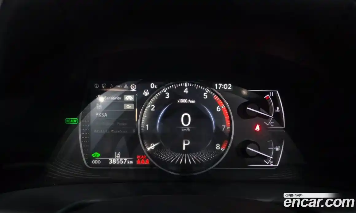Lexus ES 2018 2.5 гидро в Москве № 198797, фото 8