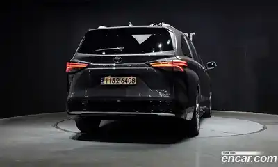 Toyota Sienna 2022 2.5 гидро в Москве № 199632, миниатюра 4