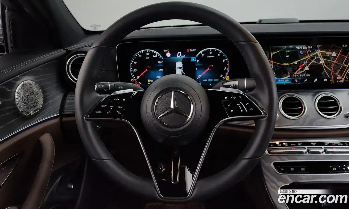 Mercedes-Benz E-Class 2023 2.0 гидро в Москве № 203269, фото 13