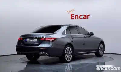 Mercedes-Benz E-Class 2023 2.0 гидро в Москве № 203269, миниатюра 2