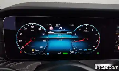 Mercedes-Benz E-Class 2023 2.0 гидро в Москве № 203269, миниатюра 8