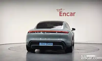 Porsche Taycan 2025 0.1 гидро в Москве № 212951, миниатюра 3