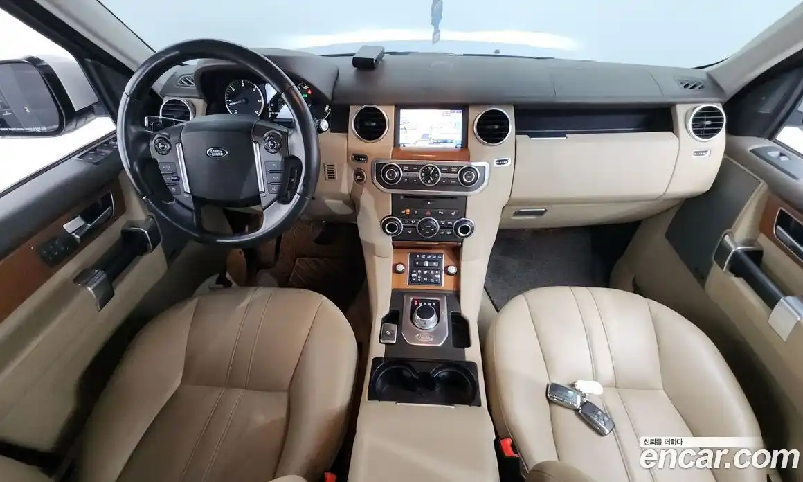 Land Rover Discovery 2015 3.0 гидро в Москве № 213381, фото 7