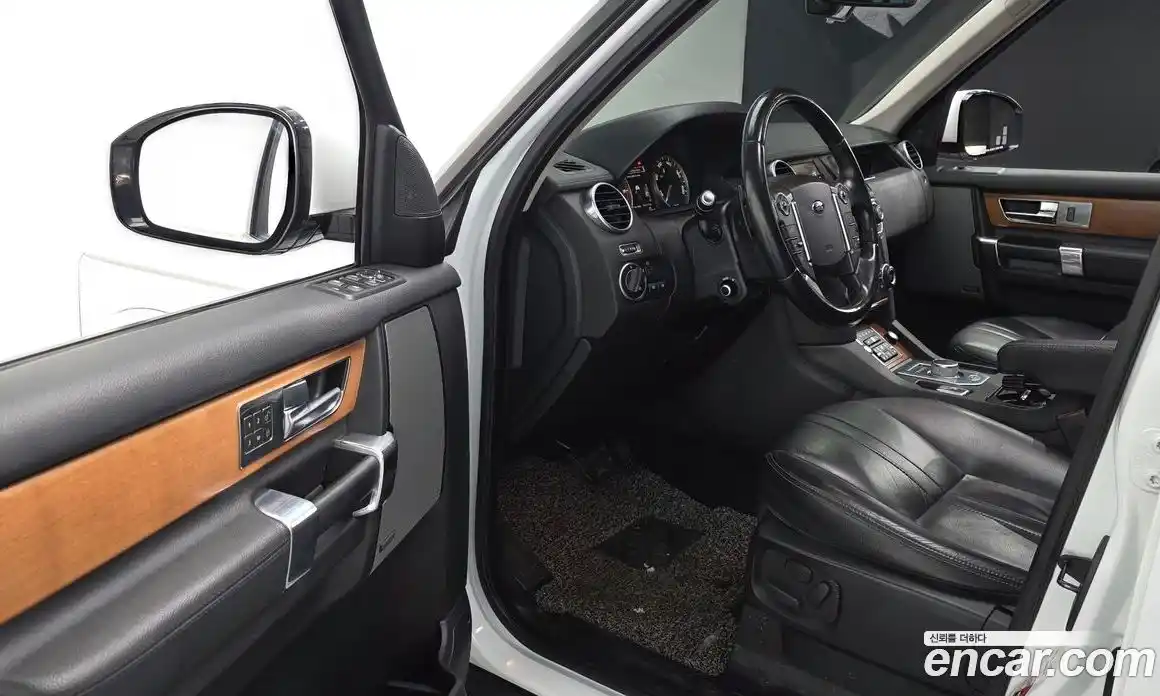 Land Rover Discovery 2015 3.0 гидро в Москве № 213693, фото 11