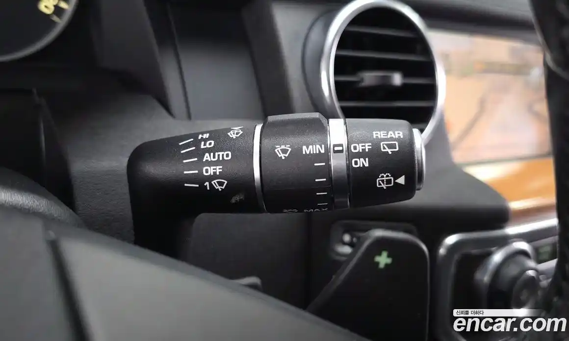 Land Rover Discovery 2015 3.0 гидро в Москве № 213693, фото 17