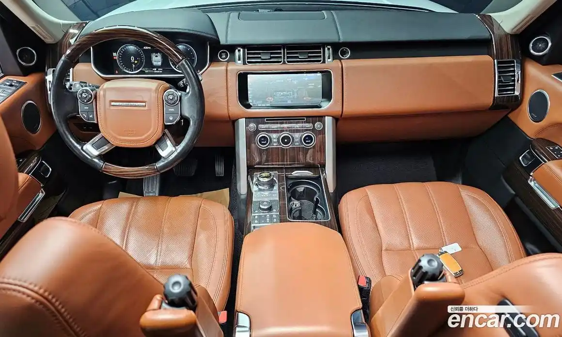 Land Rover Range-Rover 2017 4.4 гидро в Москве № 213784, фото 7