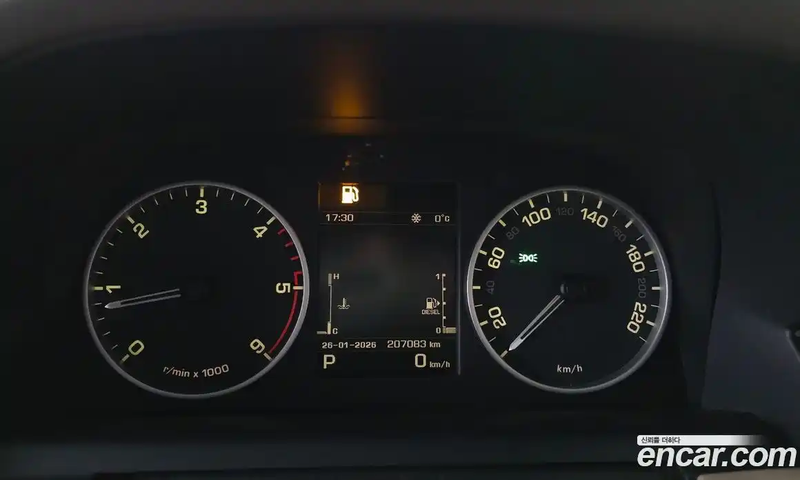 Land Rover Discovery 2013 3.0 гидро в Москве № 213824, фото 8