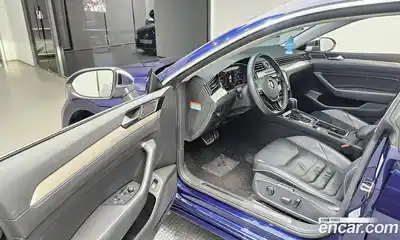 Volkswagen Arteon 2018 2.0 гидро в Москве № 214954, миниатюра 10