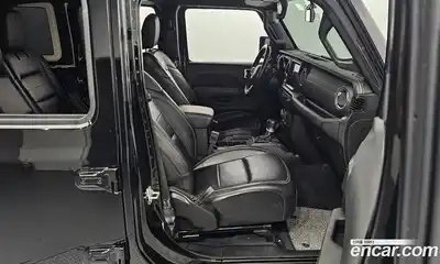 Jeep Wrangler 2023 2.0 гидро в Москве № 215448, миниатюра 11
