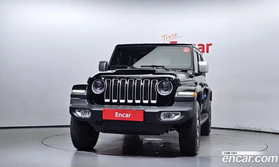 Jeep Wrangler 2023 2.0 гидро в Москве № 215448, фото 3