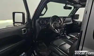 Jeep Wrangler 2023 2.0 гидро в Москве № 215448, миниатюра 10